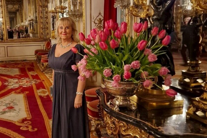KUNGLIGT: Agrita Martinsone, rektor på Litorina folkhögskola, fick äta middag med drottning Silvia.